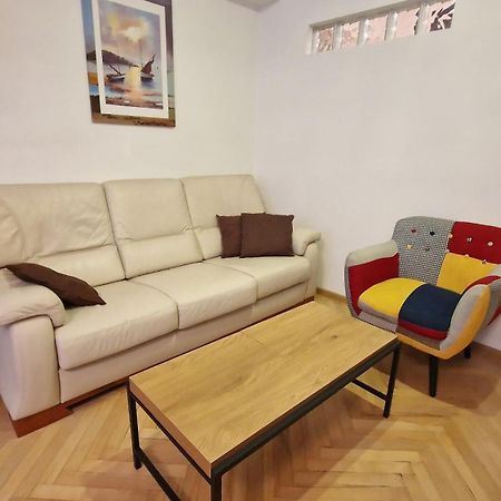 3 Room City Center Apartment By Bratislavatrip Extérieur photo